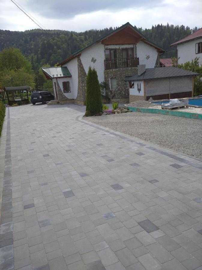 Садиба Янчар Номер Студiо З Басейном Mykulychyn Exterior foto
